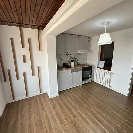 Damian Confort Zone - Free Parking - Self Check-in Appartement *