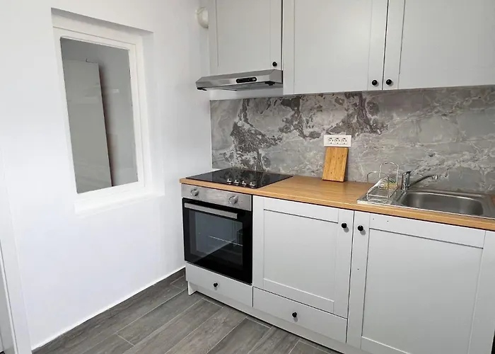 Damian Confort Zone - Free Parking - Self Check-in Apartment Timisoara