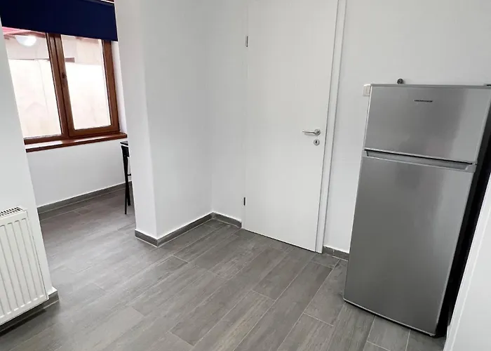 Apartment Damian Confort Zone - Free Parking - Self Check-in