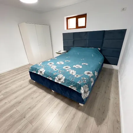 Damian Confort Zone - Free Parking - Self Check-in Apartman