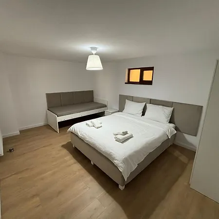 Damian Confort Zone - Free Parking - Self Check-in *