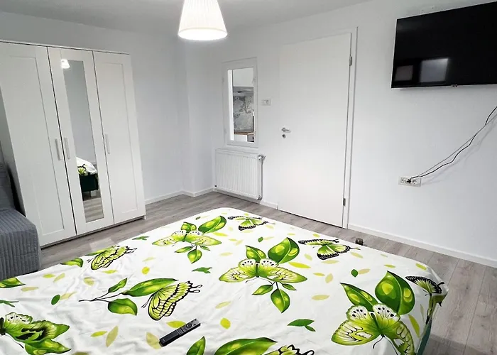 Damian Confort Zone - Free Parking - Self Check-in *