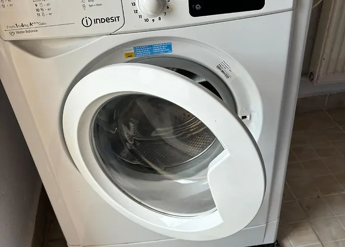 Damian Confort Zone - Free Parking - Self Check-in *